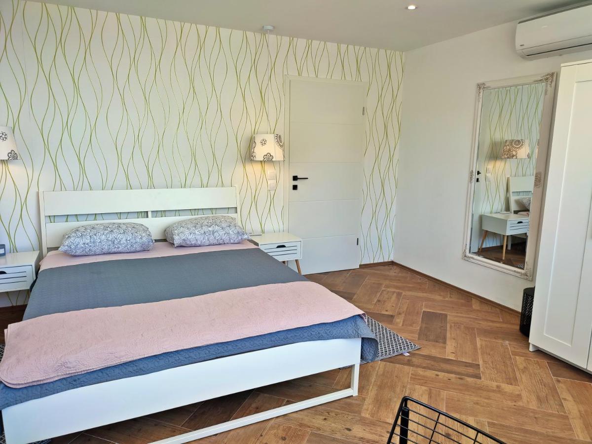 Apartments Gareta Gradac  Εξωτερικό φωτογραφία