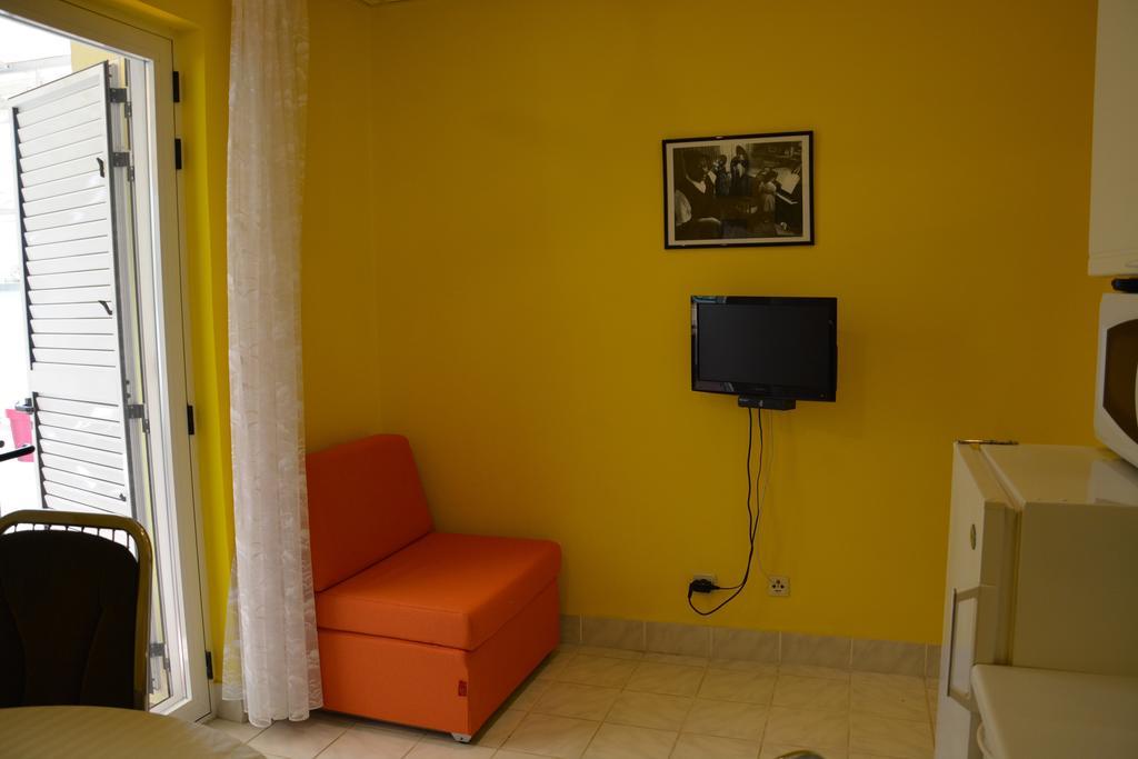 Apartments Gareta Gradac  Δωμάτιο φωτογραφία